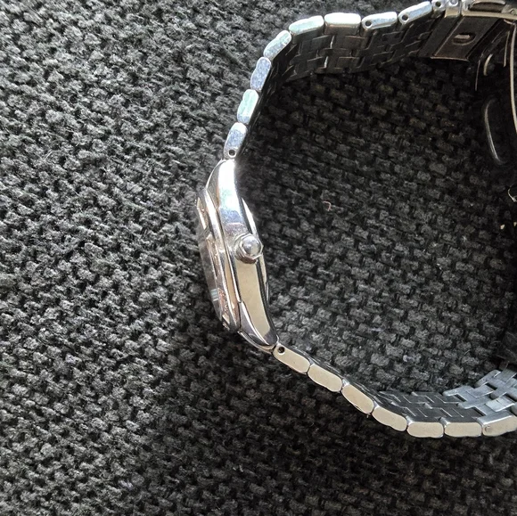 Women's Citizen eco drive watch - Picture 8 of 16